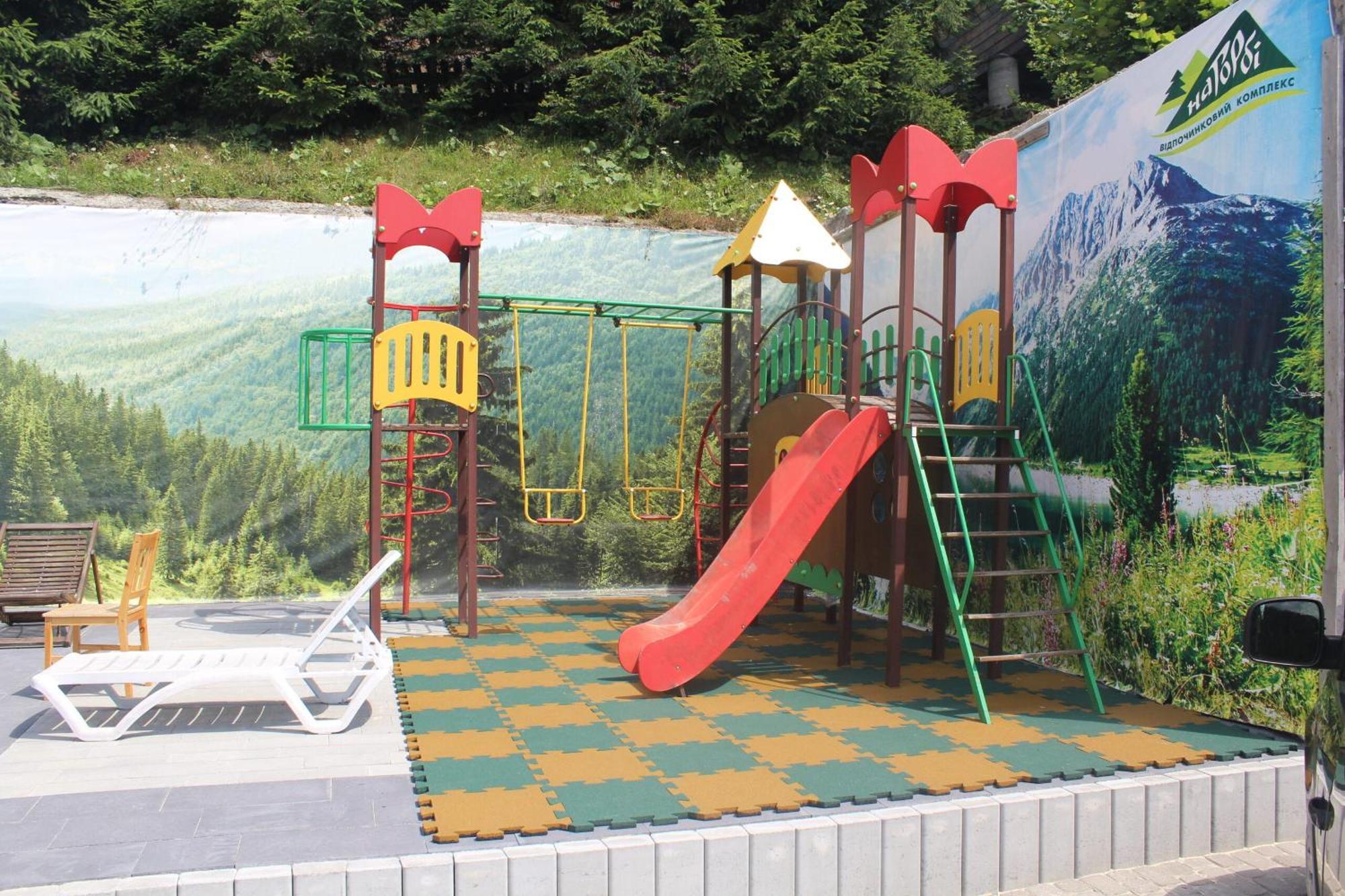 Біля Витягу Slavske Ngoại thất bức ảnh